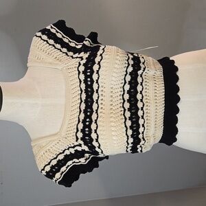 Freshman 1996 Black & Cream Crochet Knitted Crop Top M